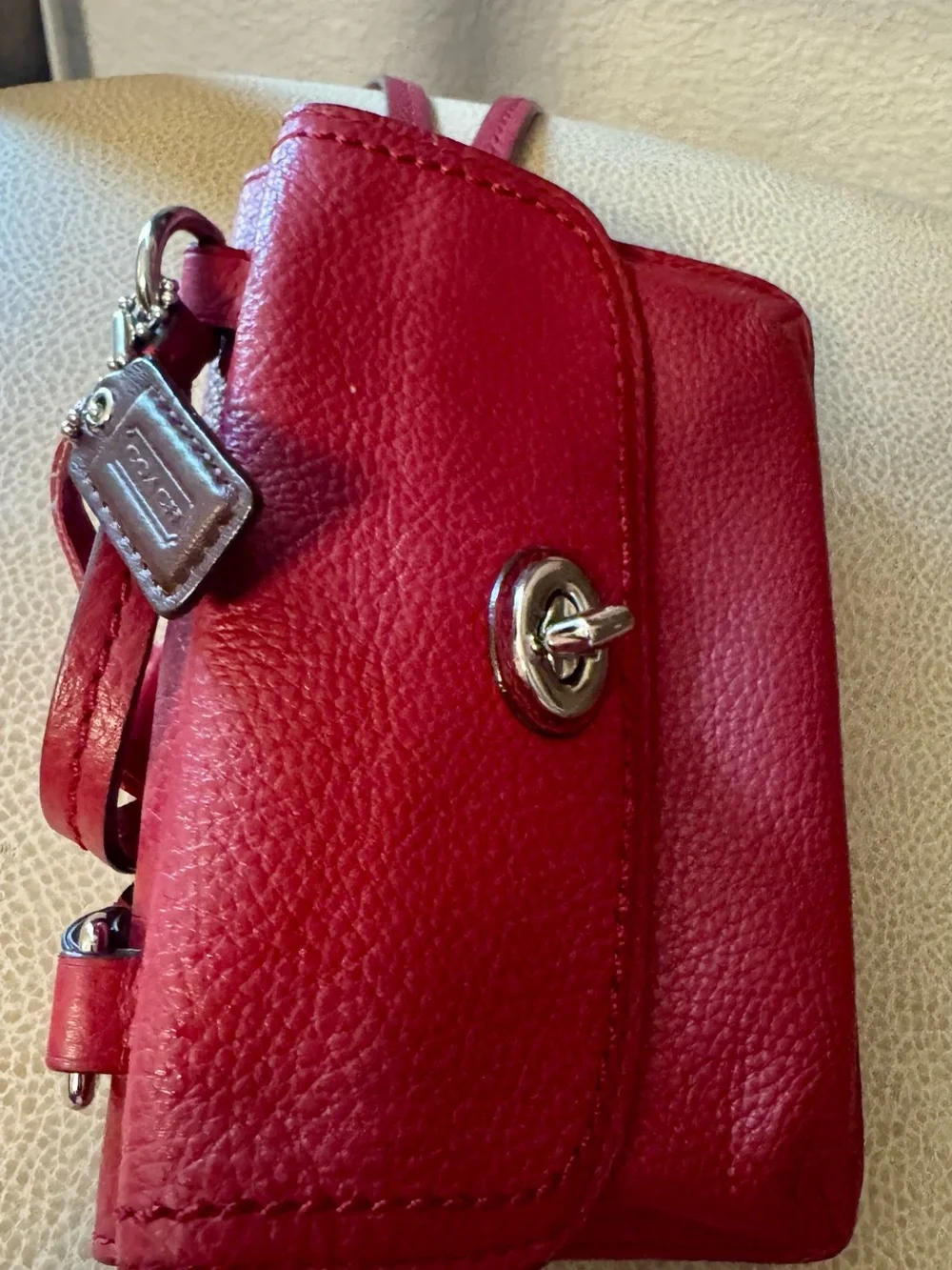 COACH Pebbled Leather Wallet Crossbody Bag with Turn-Lock